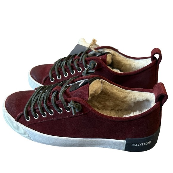 Blackstone NWTReal Lamb Fur Lined Wine colored leather sneaker size 36/5.5 - Picture 2 of 9